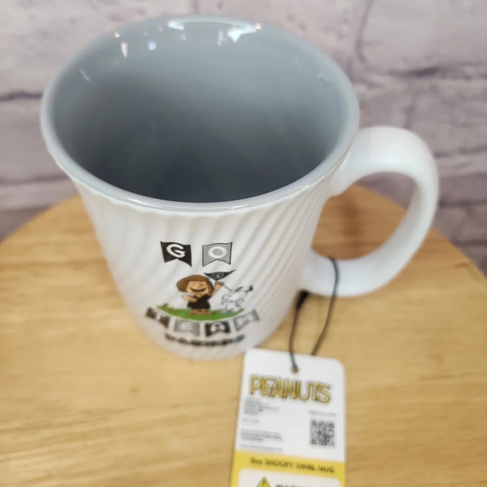 Peanuts & Las Vegas Raiders 15oz Swirl Ceramic Coffee Mug